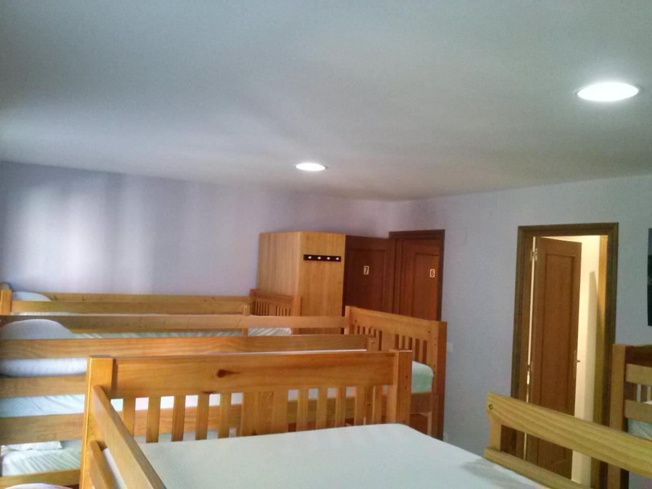Albergue Turistico Rio Aragon 칸프랑크 외부 사진
