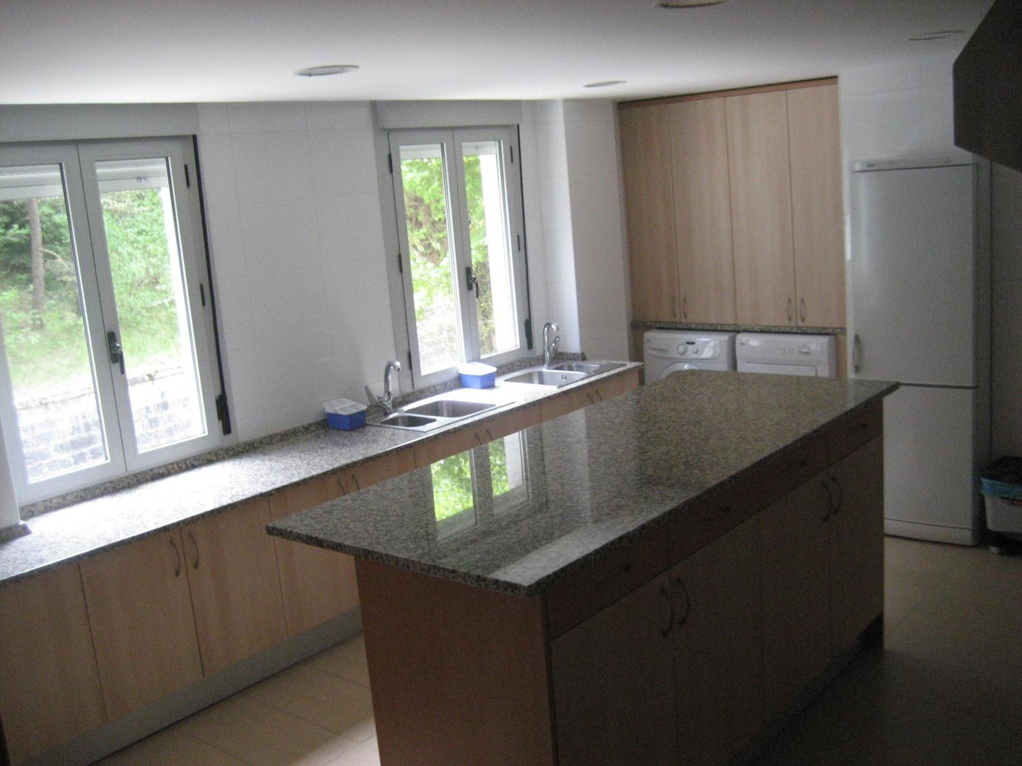 Albergue Turistico Rio Aragon 칸프랑크 외부 사진