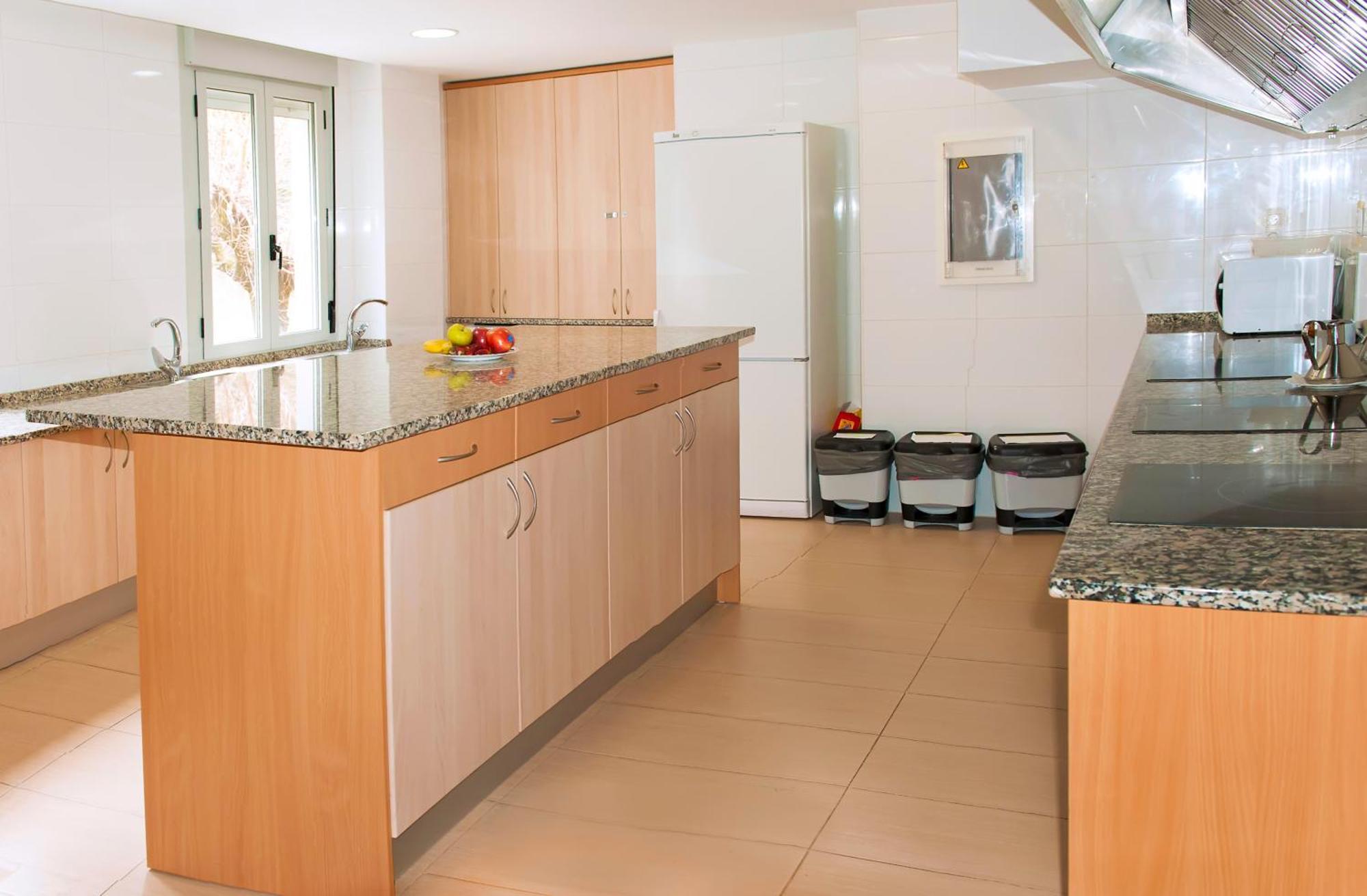 Albergue Turistico Rio Aragon 칸프랑크 외부 사진